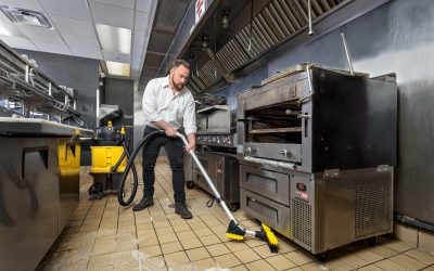 Dispense-and-Vac_yellow/black – Kitchen Vacuuming – 229c
